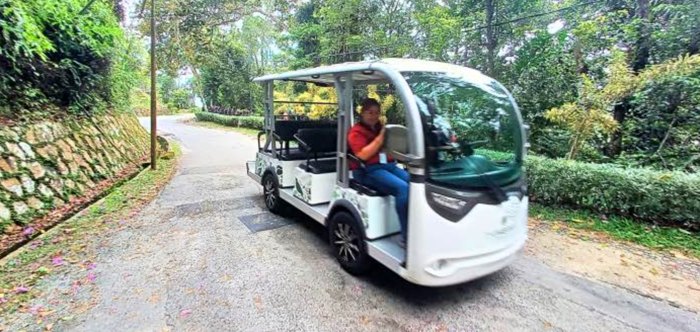 槟城升旗山山顶观光车
